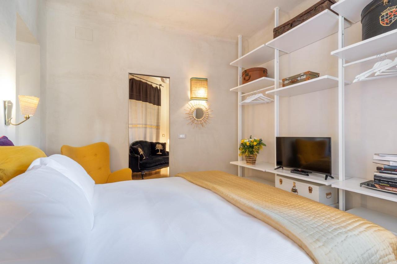 Rome As You Feel - Torre Argentina Art Apartment Ngoại thất bức ảnh